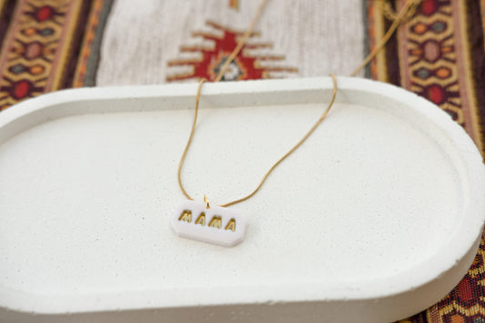 Mama Necklace
